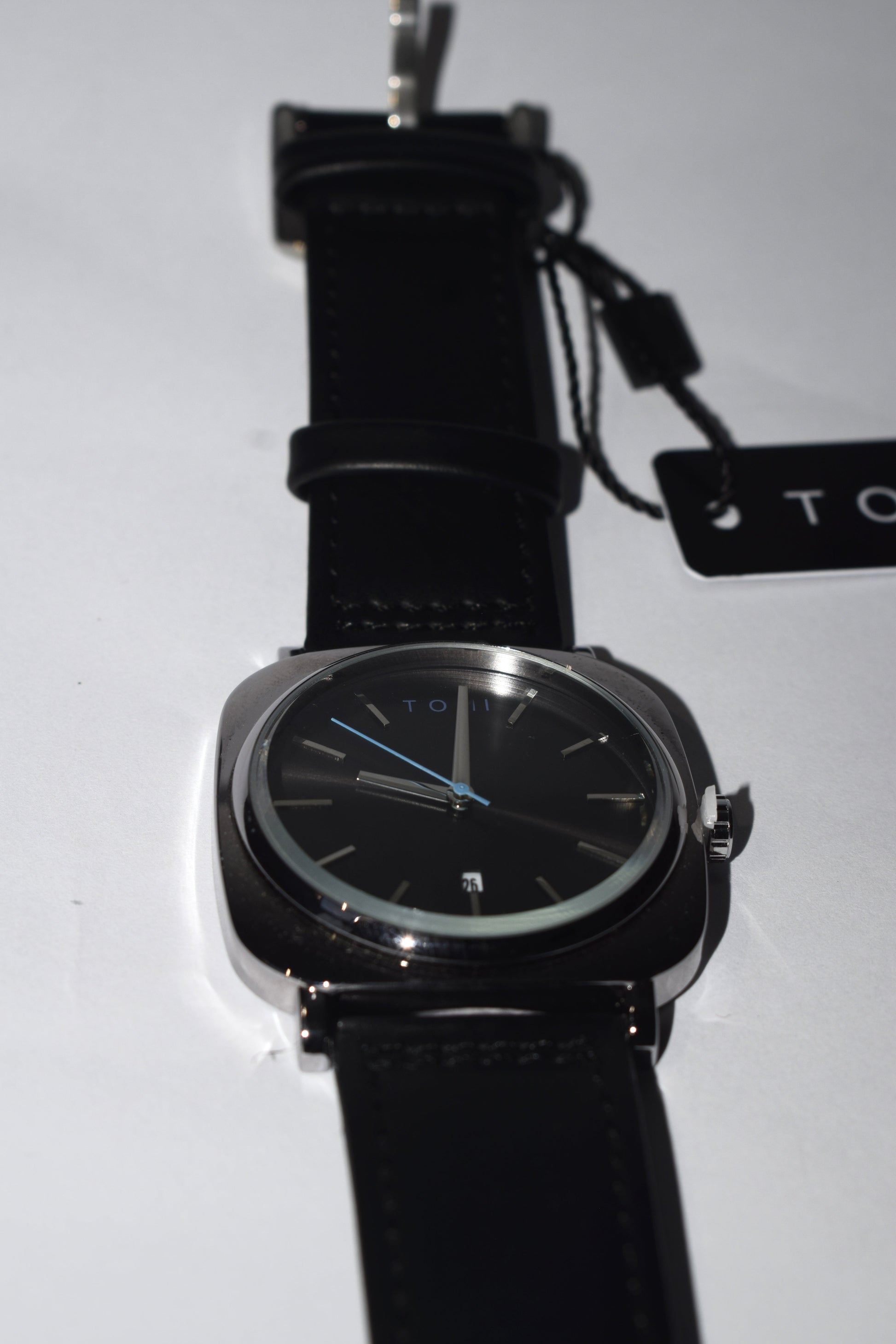 TOMI Mens Watch  leather strap