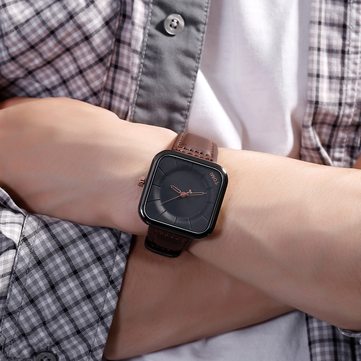 Tomi Square shape watch